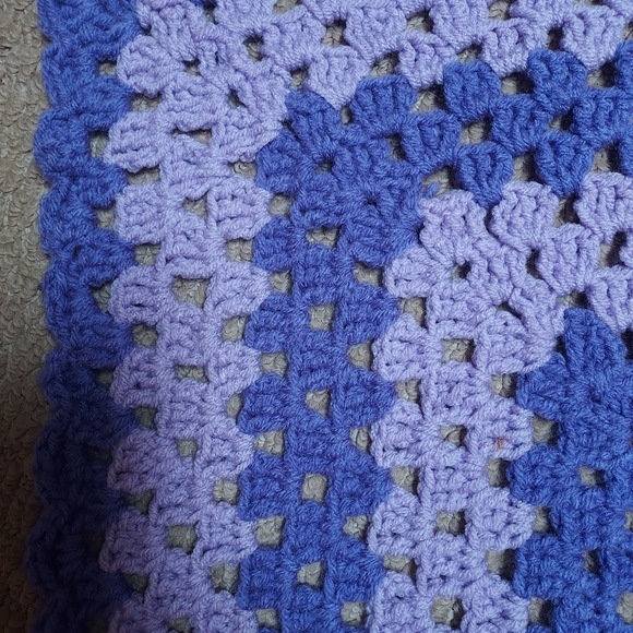 Handmade Crocheted Purple Lap Crib Blanket Throw Afghan - Picture 6 of 11